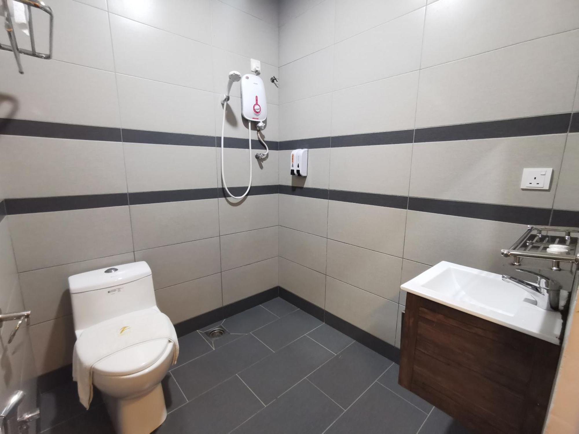 Zenz Hotel Kulai Eksteriør bilde
